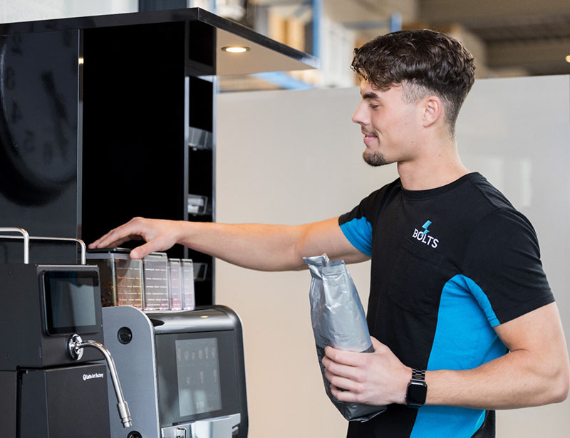 operator Word ook Operator bij Bolts